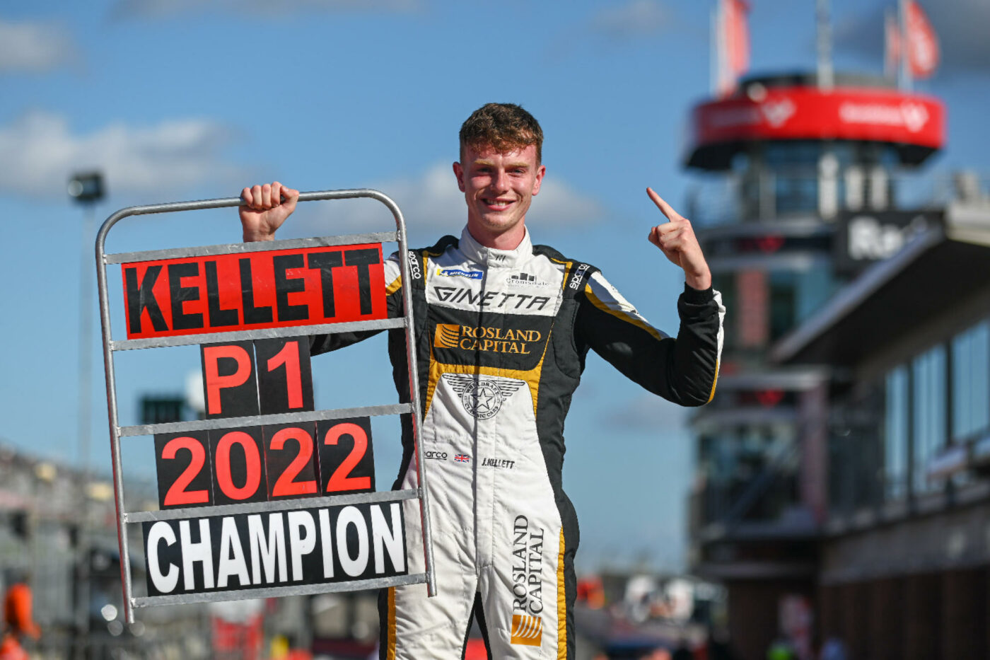 Champions Crowned In Exciting Ginetta GT4 SuperCup Finale