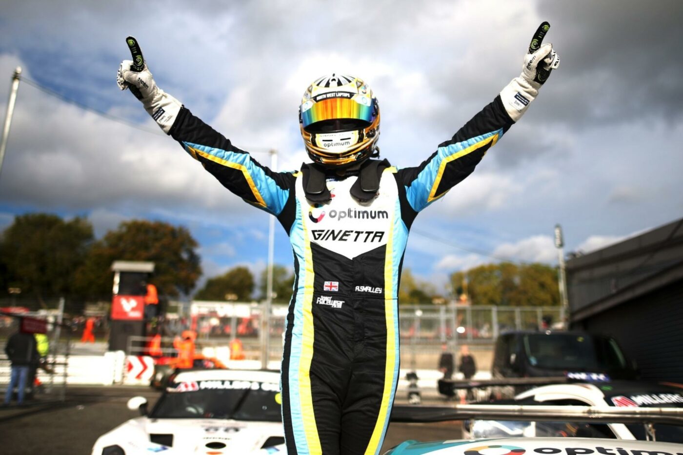 Smalley And White Secure Title Glory In Ginetta GT4 SuperCup