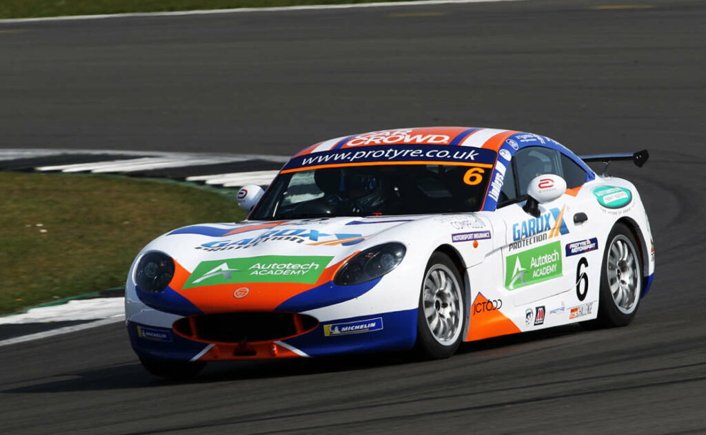 Two Newcomers Amongst Latest Ginetta GT5 Challenge Entrants