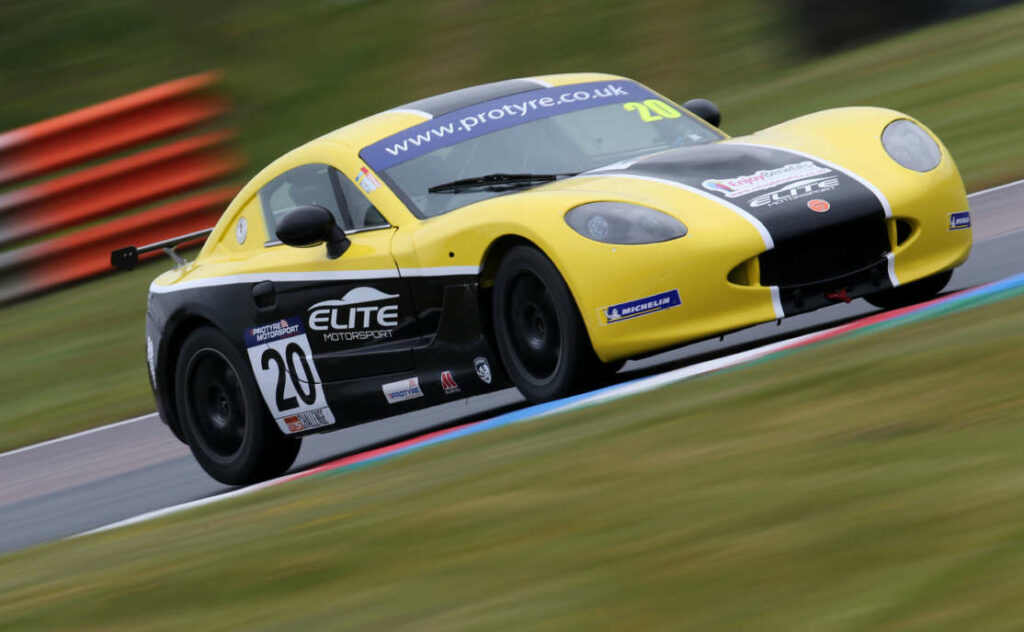 Elite Motorsport Targets 2022 Ginetta GT5 Challenge Titles