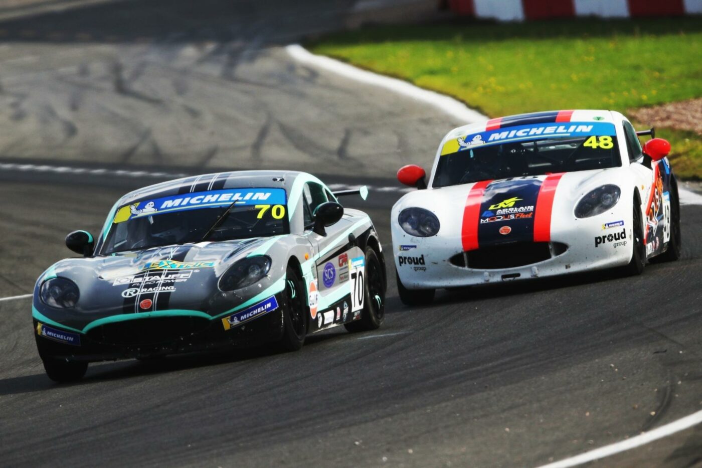 Title Rivals Millar And McNeilly Dominate Ginetta Juniors At Donington Park