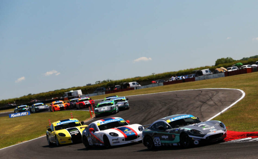 Preview: 2021 Ginetta Junior Championship – Brands Hatch Indy