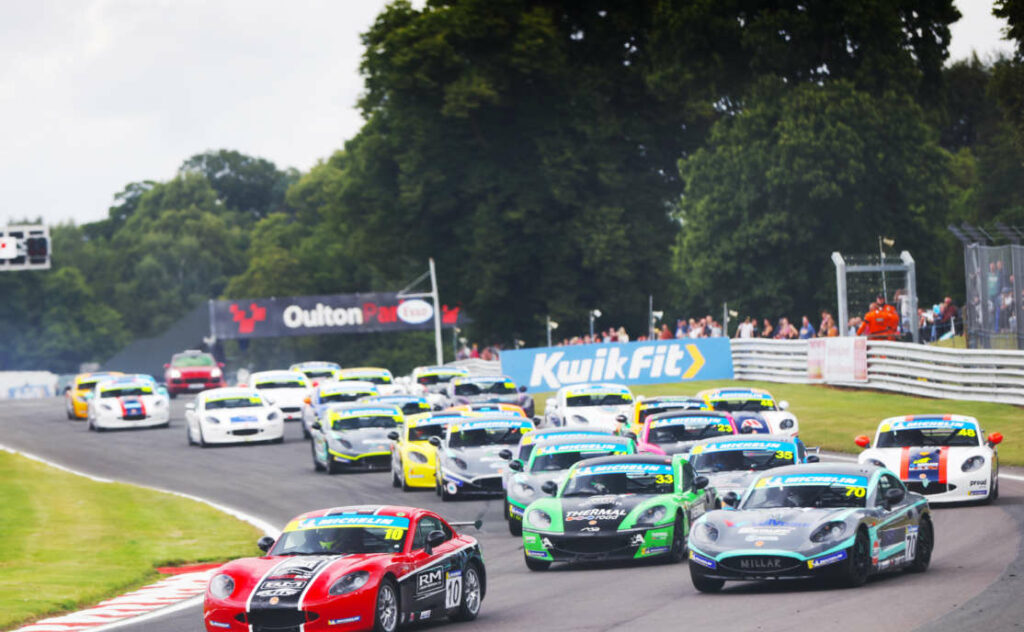 Preview: 2021 Ginetta Junior Championship – Knockhill