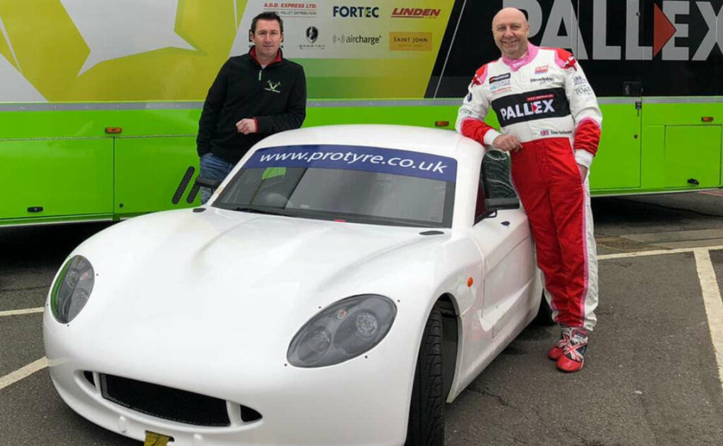 Mark Steel And Toro Verde Enter Ginetta GT5 Challenge