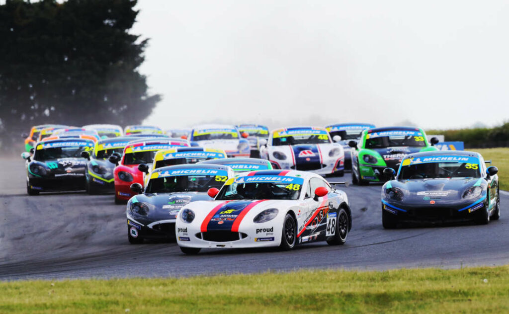 Talented Trio Take Ginetta Junior Wins At Snetterton