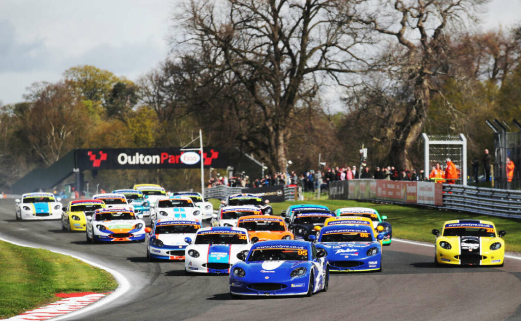 Preview: 2022 Ginetta GT5 Challenge – Donington Park