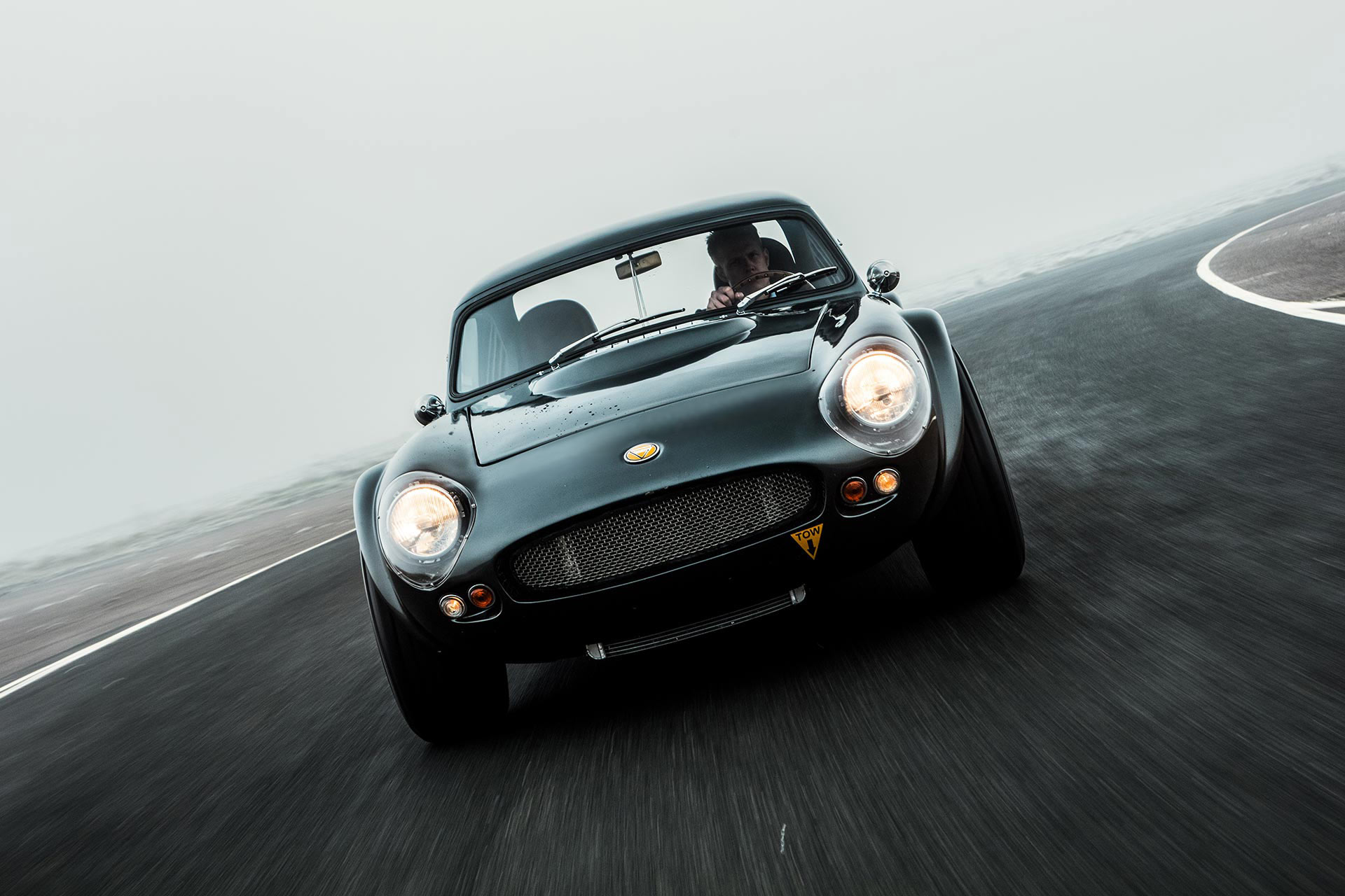 G10 HandMade British Engineered Heritage Race Car