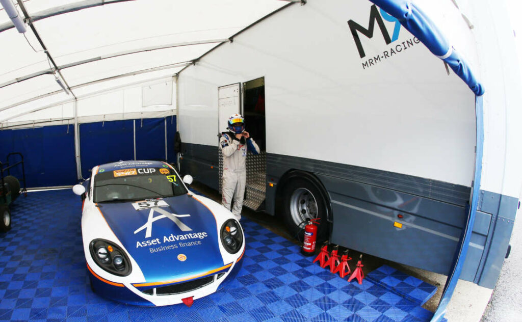 MRM Join Ginetta GT Academy Grid