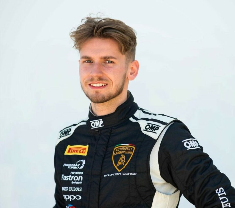 Stuart Middleton makes Ginetta comeback in British GT, teamed with Freddie Tomlinson and Raceway Motorsport. 