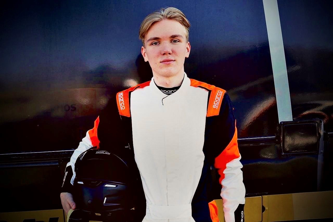 Albin Lennström Makes Ginetta GT5 Challenge Debut In Sweden