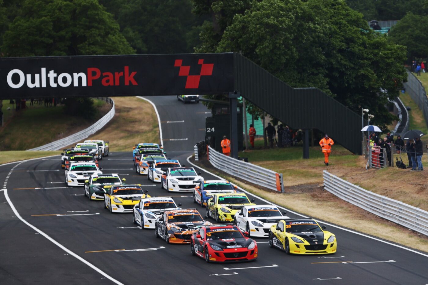 Cronin And Gamble Celebrate Maiden Ginetta GT Championship Wins
