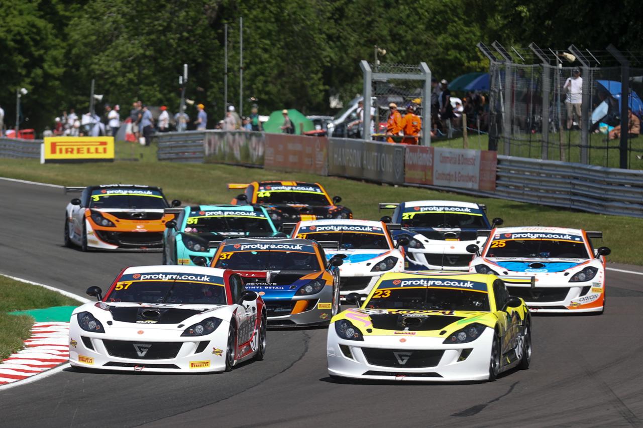 Antrobus And Gamble On Top In Ginetta GT Championship At Oulton Park