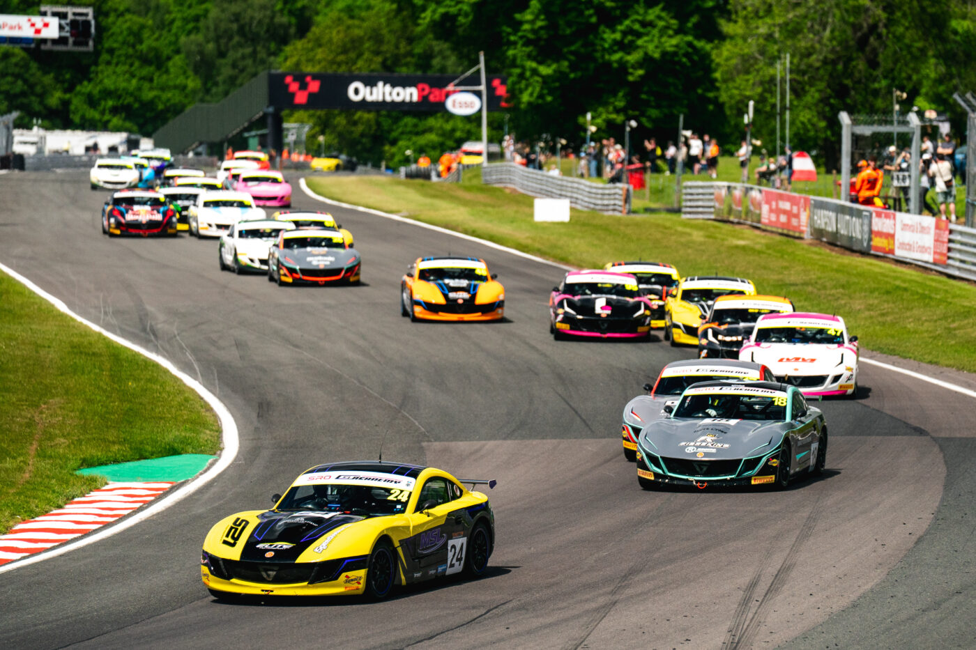 Talented Trio Share Oulton Park Wins In Ginetta Juniors